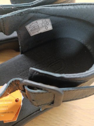 Sandalias de piel para hombre