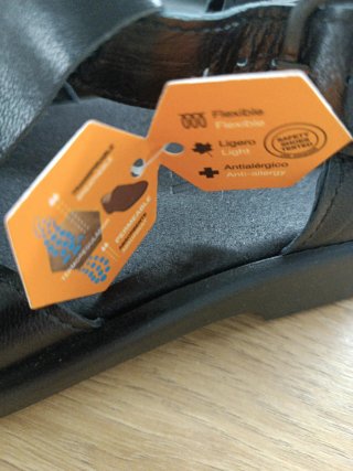 Sandalias de piel para hombre