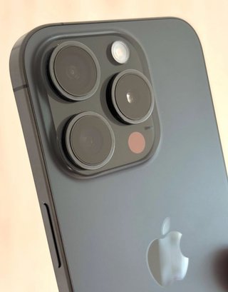 Apple iPhone 15 Pro Negro