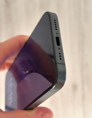 Apple iPhone 15 Pro Negro