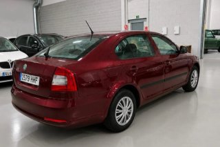 Skoda Superb 2012