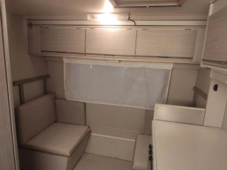 Caravana con avance 750kg.