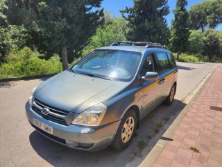 KIA Carnival 2010