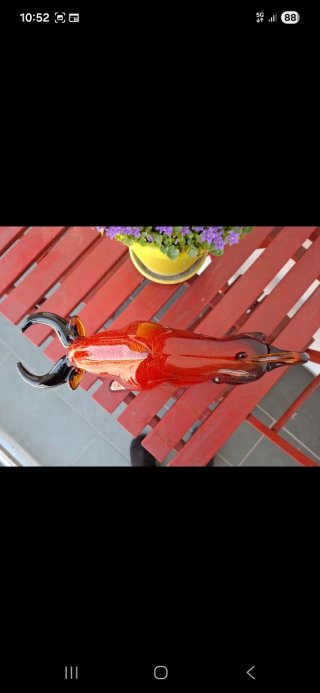 Scultura toro in vetro
