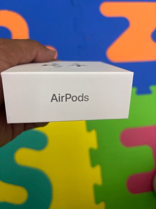 Airpods 4 Sellados Apple Blancos 85€