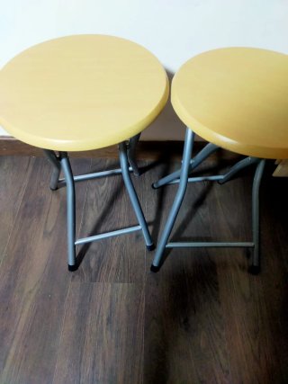 1 Banqueta plegable 80cm y 30 diámetro NUEVA