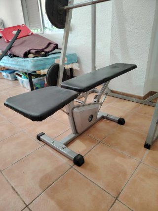 Rack, Banco de pesas y barra con discos