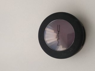 MAC Sombra Powder Kiss Vintage Morado