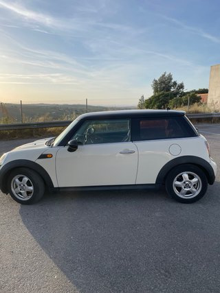 MINI Mini One R56