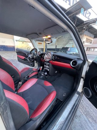 MINI Mini One R56