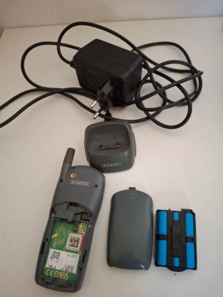 Teléfono Móvil Vintage Alcatel