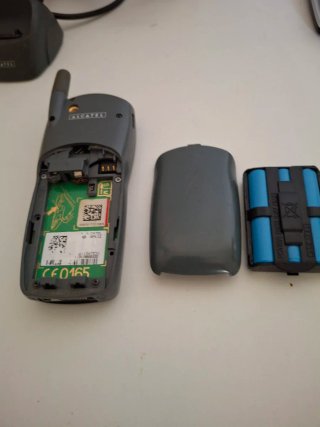 Teléfono Móvil Vintage Alcatel