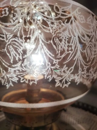 Lampada da tavolo vintage in vetro e metallo