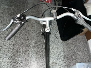 Bicicleta Decathlon negra