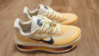 Zapatillas Nike Vomero Running Talla 45 NUEVAS
