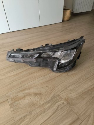 Faro led delantero