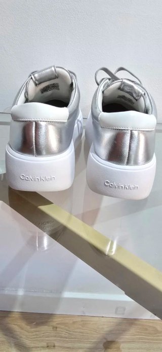 Zapatos plataforma plateados Calvin Klein