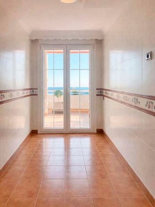 Ático en alquiler en Playa Bajadilla - Puertos en Marbella