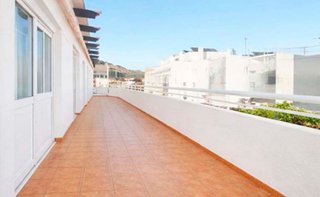 Ático en alquiler en Playa Bajadilla - Puertos en Marbella