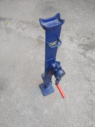 Gato Hidráulico Grande Azul