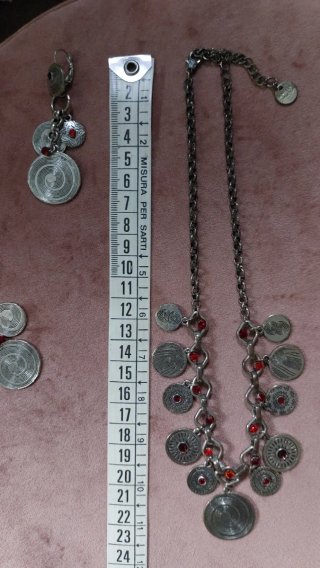 Parure Etnica Collana e orecchini