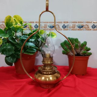 Quinqué de bronce antiguo