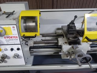Torno Fortex FTX 1000X360