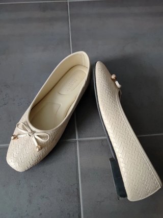 Bailarinas beige talla 37