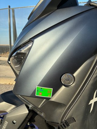 Yamaha XMAX 300 Gris