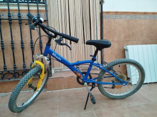 Bicicleta infantil Btwin azul