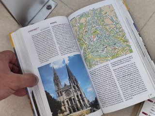 Guías Francia y París