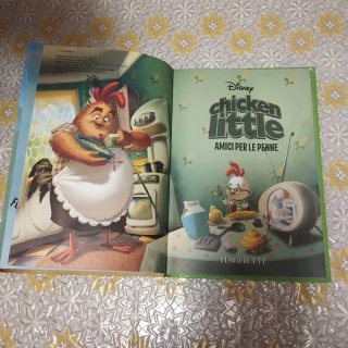 Chicken Little amici per le penne