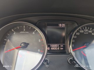 Nissan Qashqai+2 2010