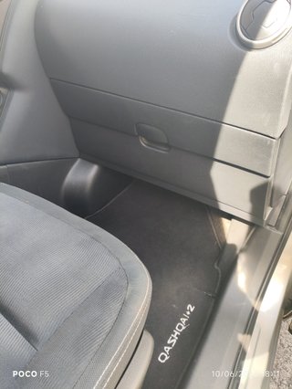 Nissan Qashqai+2 2010