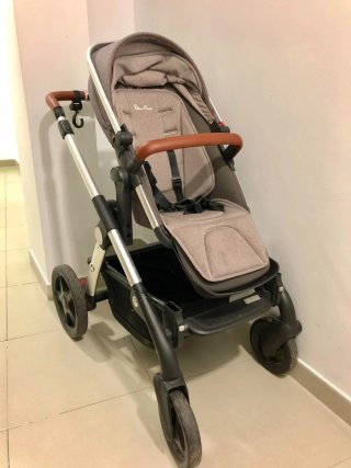 Carrito bebé gris