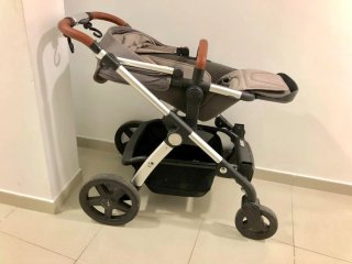 Carrito bebé gris