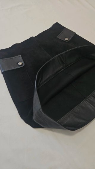 FALDA MINI EMPORIO ARMANI PIEL Y ANTE NEGRA