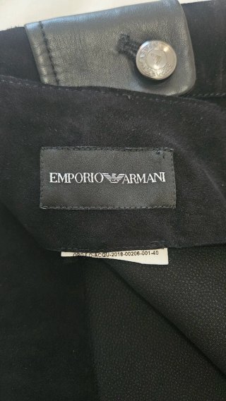 FALDA MINI EMPORIO ARMANI PIEL Y ANTE NEGRA