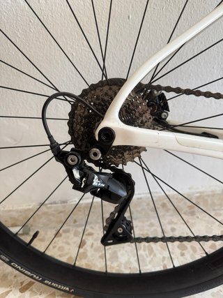 Bicicleta de carretera Berria Blanca