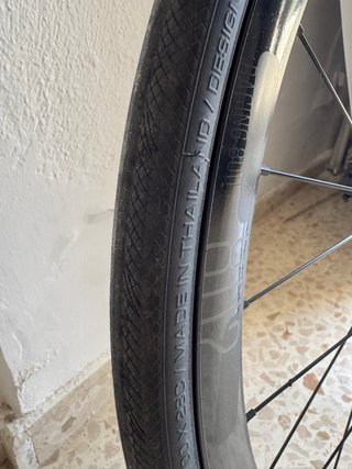 Bicicleta de carretera Berria Blanca