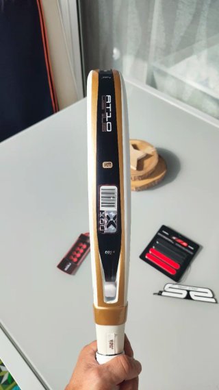 Pala Pádel Nox AT10 Genius 12K Alum Xtreme