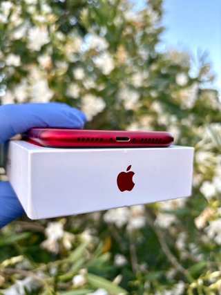 iPhone 11 128GB Rojo