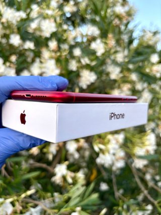 iPhone 11 128GB Rojo