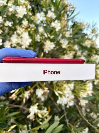 iPhone 11 128GB Rojo