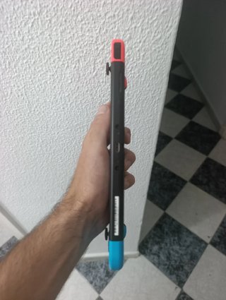Nintendo Switch Azul y Rojo