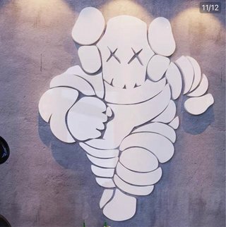 Stencil Kaws
