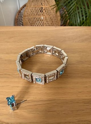 Conjunto Swarovski Pulsera y Pendientes