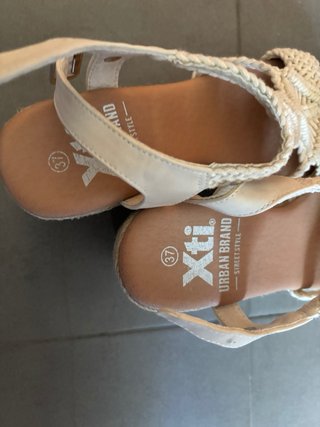 Sandalias Xti Talla 37 Beige/Blanco