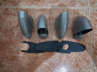 Apoyos metálicos para muebles