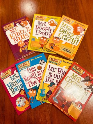 (7-10años)My Weird School Collection (1-7)